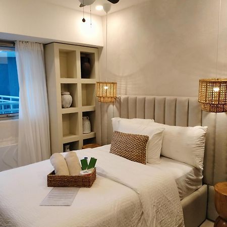 Azure North Studio Units Located In 17Th Floor And Above San Fernando  Bagian luar foto