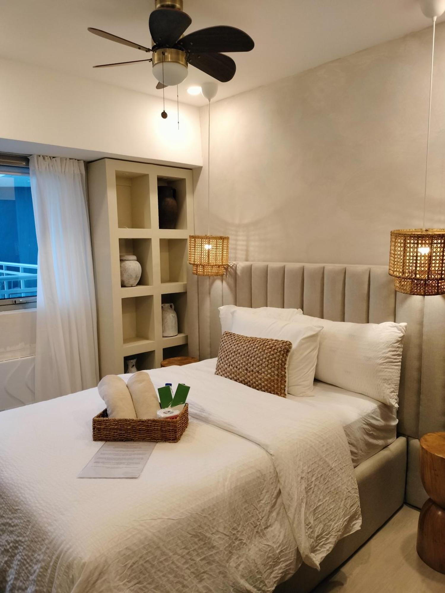 Azure North Studio Units Located In 17Th Floor And Above San Fernando  Bagian luar foto